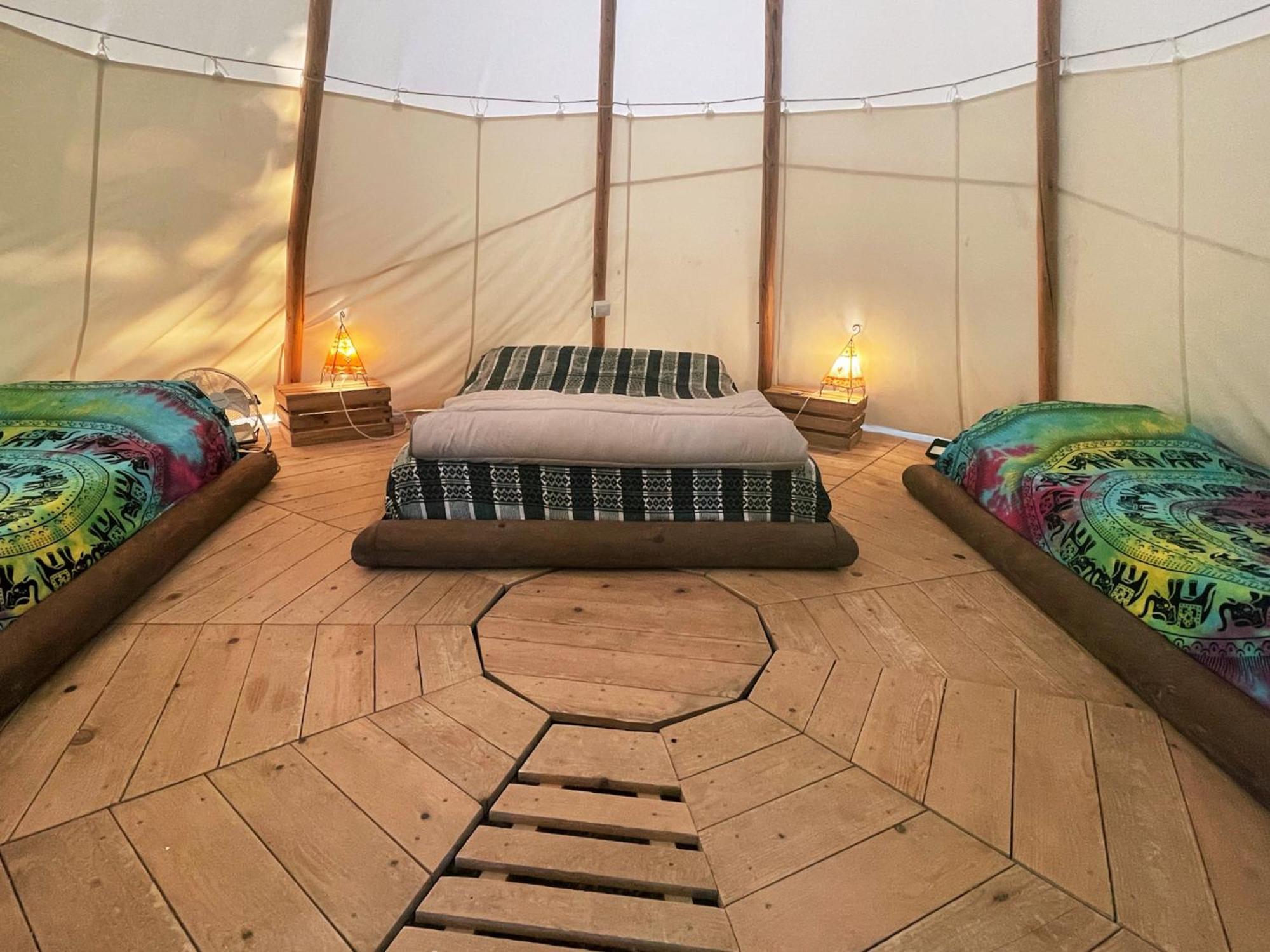 Camping El Roble Valderrobres Exterior photo